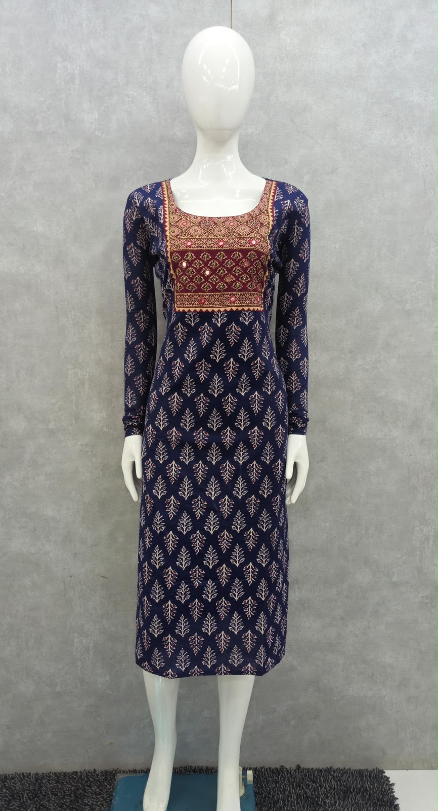 Full sleeve kurti